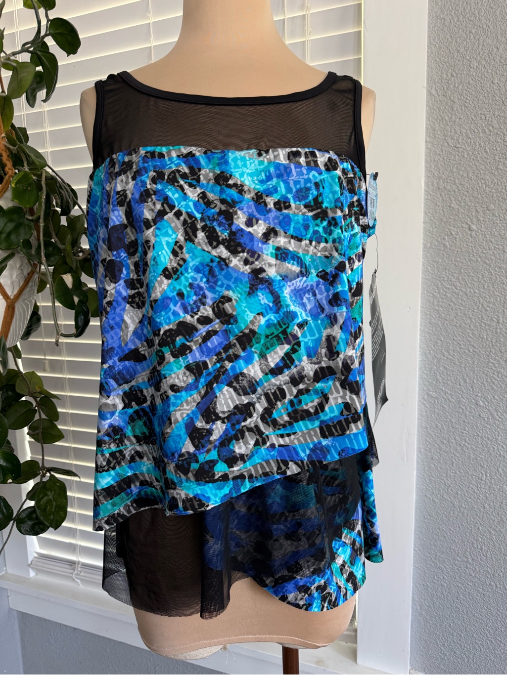 Nwt Miraclesuit Tankini Top Size 14